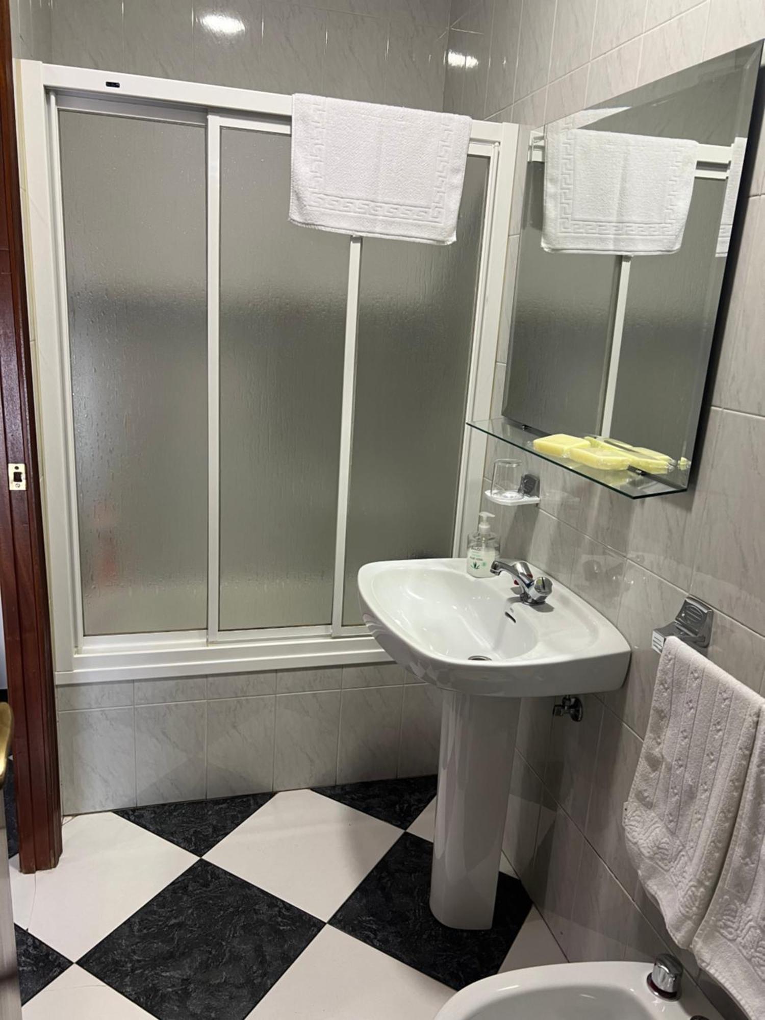 Hostal Los Amigos Siruela Dış mekan fotoğraf